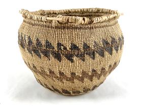 basket with zig-zag design around